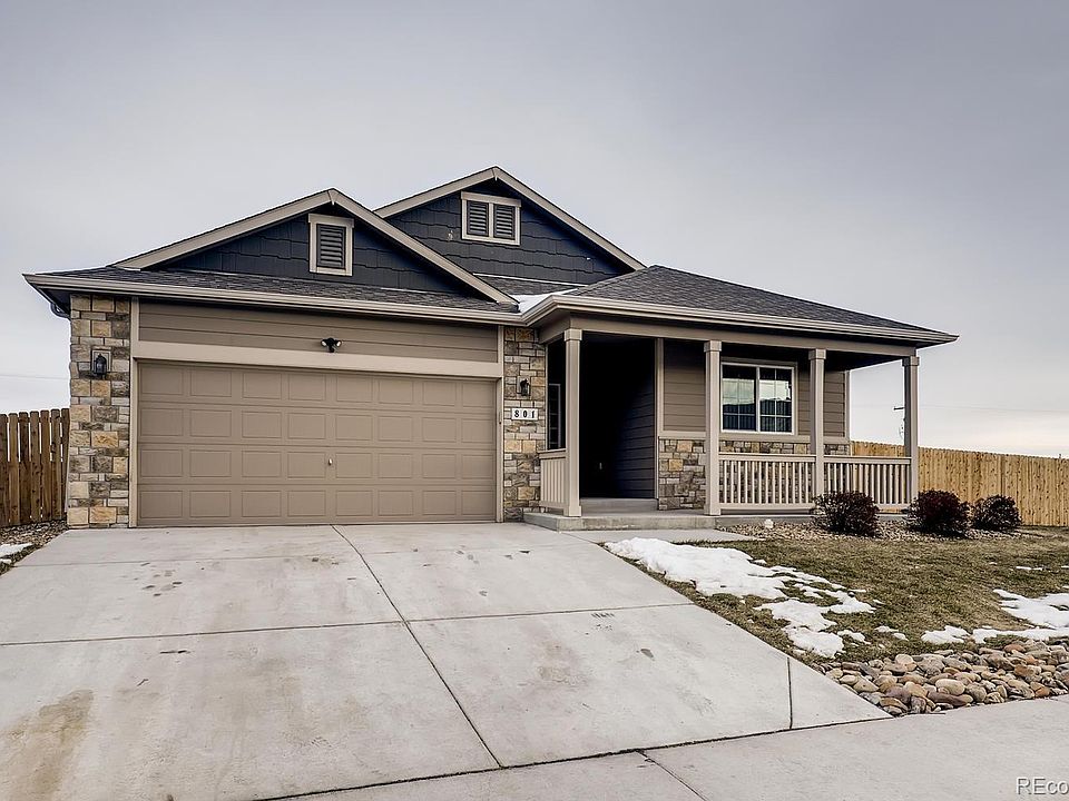 1st image of 801 Rodgers Cir