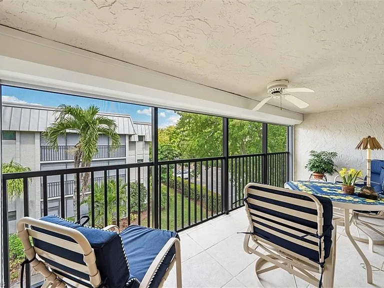 788 Park Shore Dr #D30 — Photo 20
