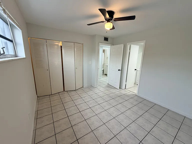 6191 SW 37th St #114 — Photo 15