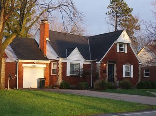 2720 Catalpa Dr, Dayton, OH 45406