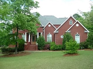 115 Southshore Ct, Bonaire, GA 31005