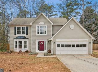 2745 Gravitt Rd, Duluth, GA 30096