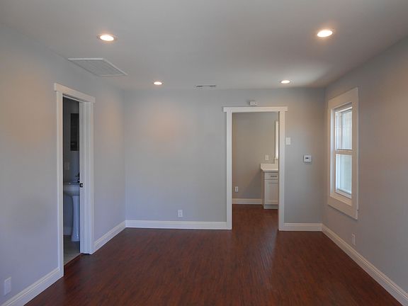 2nd image of 332 W Olive St