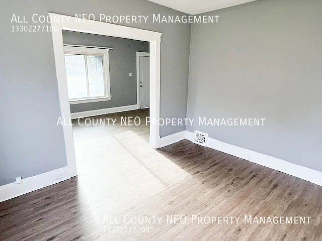 3310 E 134th St #DOWN — Photo 6