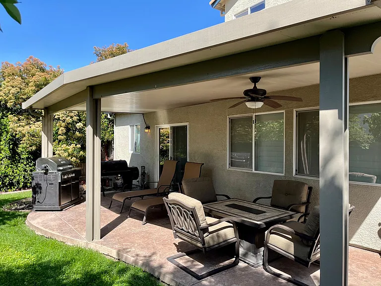 1946 Jim Casebolt Way — Photo 31