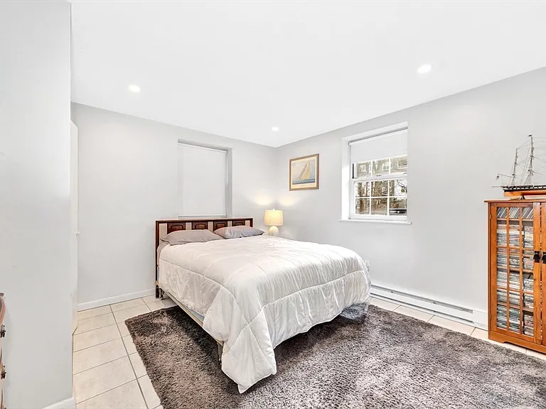 7 Colonial Village Dr #2 — Photo 13
