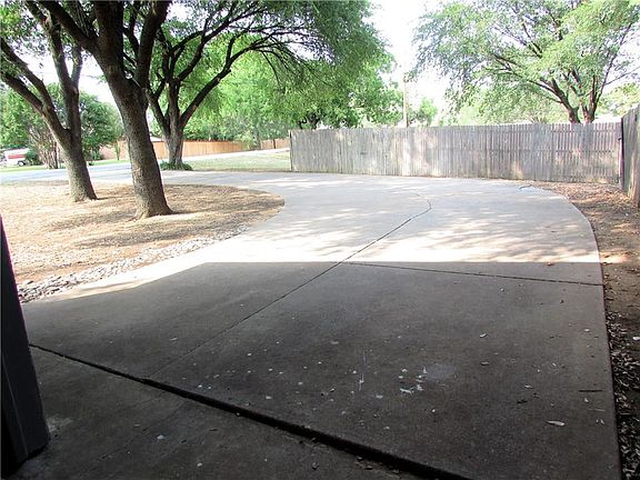 4th image of 6988 Cox Ln