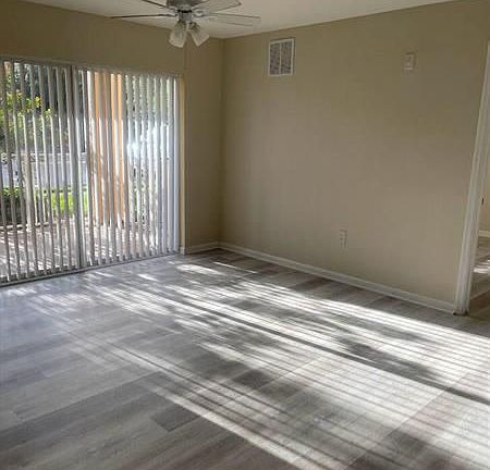 2nd image of 171 SW Palm Dr APT 103