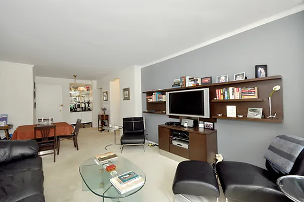 Sold by Rudd Group LTD | media 8