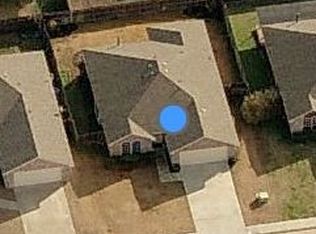 1504 Yellowbird Ct, Desoto, TX 75115