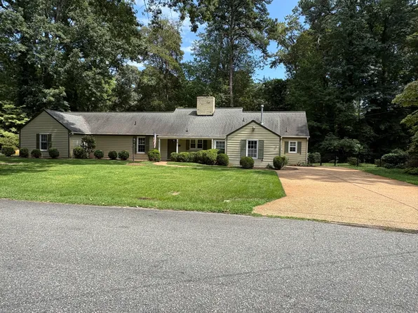 3 Langhorne Rd, Newport News, VA 23606