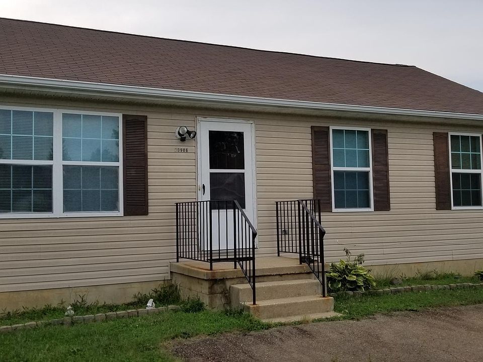 1st image of 45906 Lexington Ct