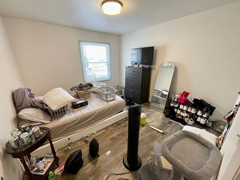 1524 E Providence Ave — Photo 9