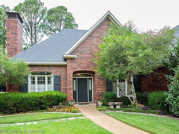 3rd image of 201 Rivercrest Dr