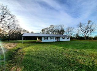 913 Highway 26, Elton, LA 70532