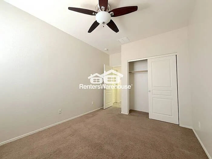 532 E Trellis Rd — Photo 15