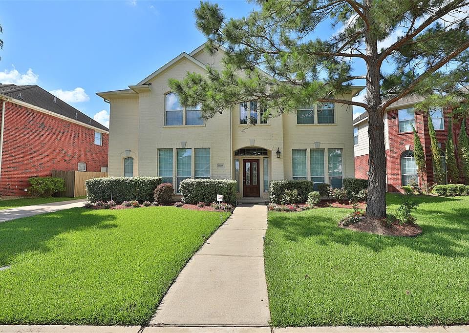 1st image of 13136 Brookside Dr