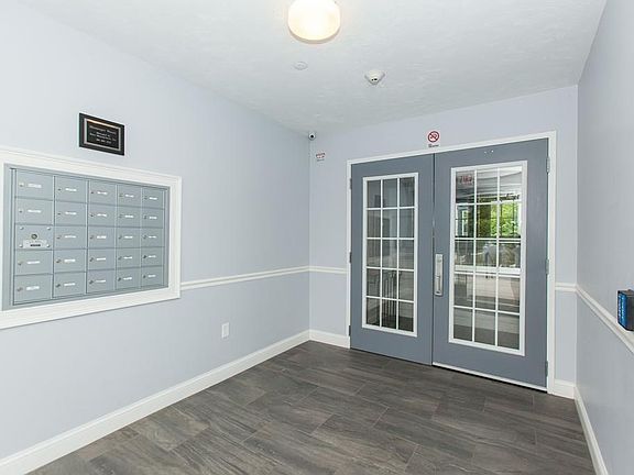3rd image of 21 Messenger St #203