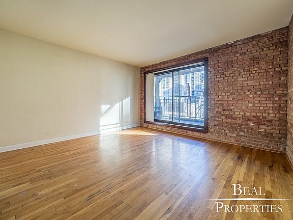 2nd image of 1220 Lasalle #1220-G2
