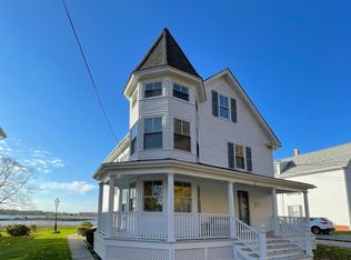 885 Hope St FLOOR 2, Bristol, RI 02809