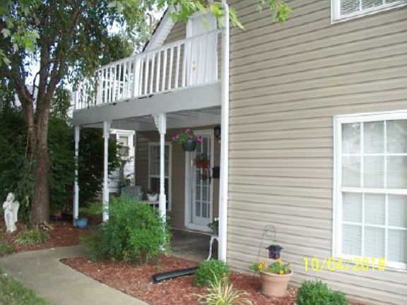 2nd image of 131 Boggs Ln