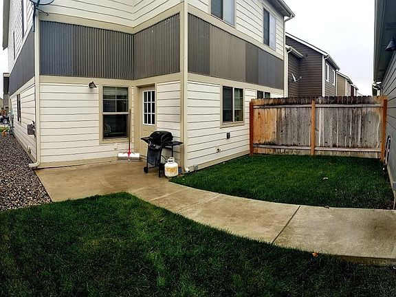 2nd image of 3882 Potosi St