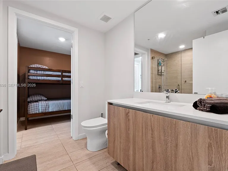 3900 Biscayne Blvd #S-708 — Photo 17