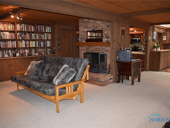 5th image of 6915 Fredericksburg Dr