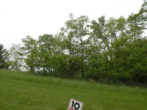 1052 Combe Street #10, Ripon, WI 54971