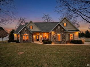 1731 Tall Oaks Dr, Kokomo, IN 46901