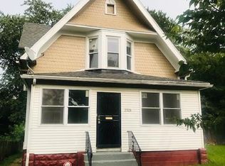 2328 Maplewood Ave, Toledo, OH 43620