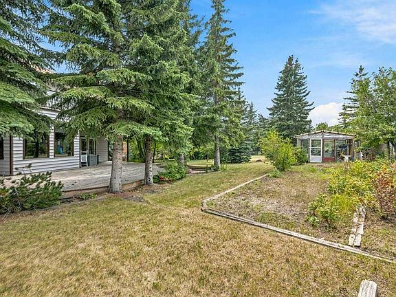 2nd image of 119 SE Strathbury Bay SW