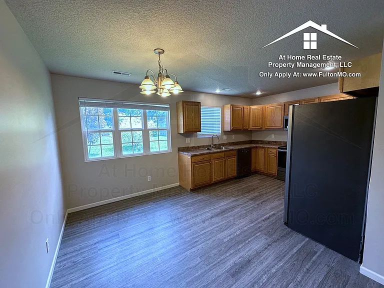 1002 Cote Sans Dessein Rd — Photo 7