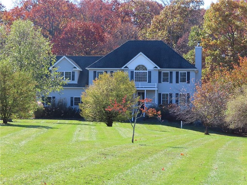 1st image of 18 Velde Court