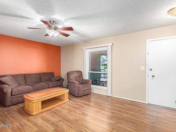 4th image of 10215 W Kingswood Cir