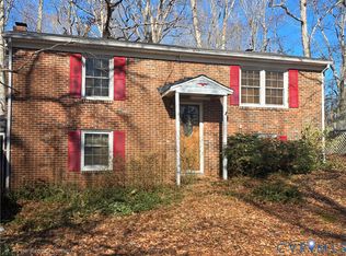 1111 Holly Grove Dr, Bumpass, VA 23024