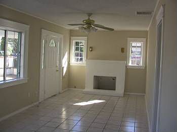 3rd image of 1844 Palm Ave