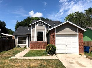 6320 Village Clf, San Antonio, TX 78250