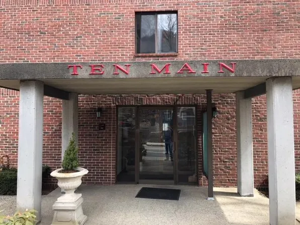 10 Main St APT 208, Framingham, MA 01702
