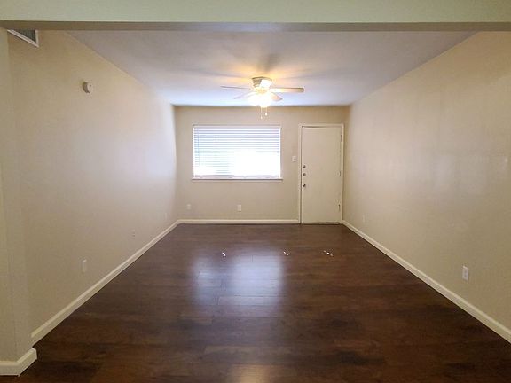 5th image of 5722 Gaston Ave APT L