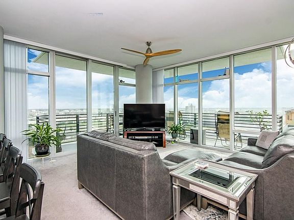 3rd image of 1208 E Kennedy Blvd Unit 1215