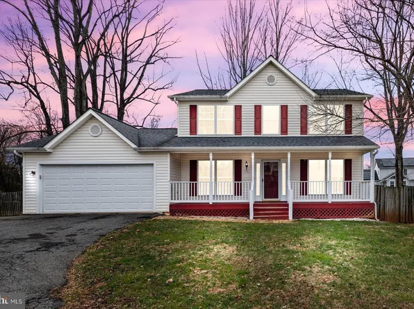 90 Tanterra Dr, Stafford, VA 22556