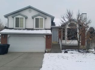 6103 S Durango Ct, Murray, UT 84123