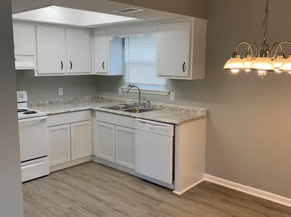113 Kapalua Dr, Panama City, FL 32408