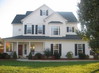 134 Lamplighter Ln, Mooresville, NC 28115