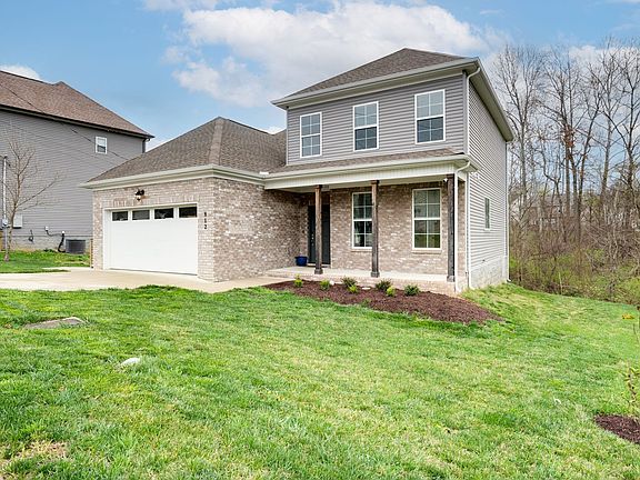 3rd image of 812 Bridge Creek Ln