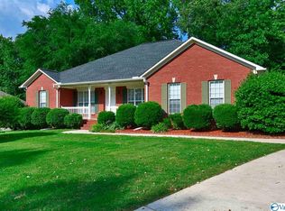 129 Mossy Branch Dr, Harvest, AL 35749