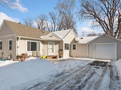 2909 Maryland Ave S, Saint Louis Park, MN, 55426