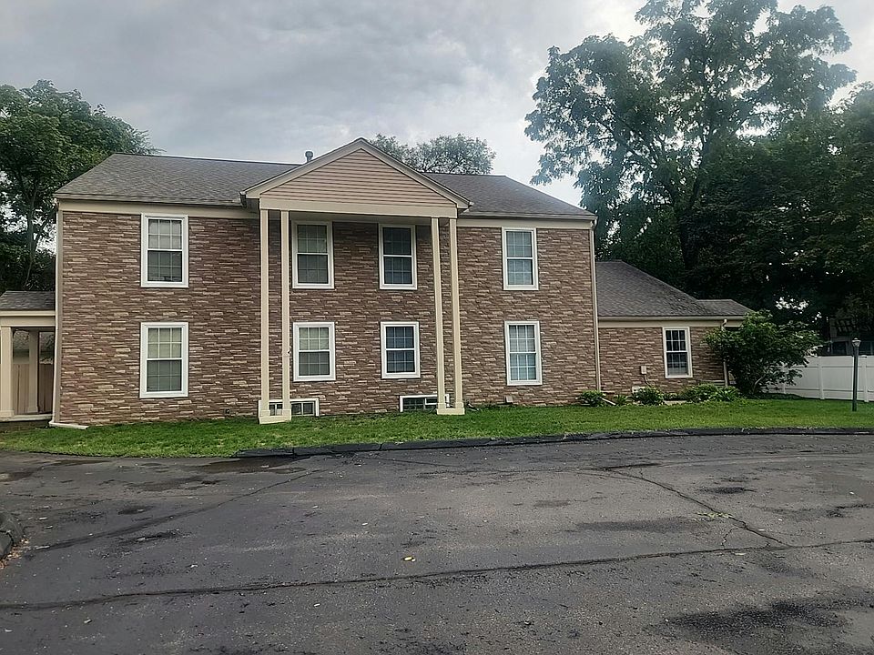 1st image of 254 1st St