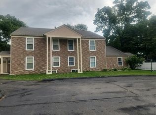 254 1st St, Rochester, MI 48307